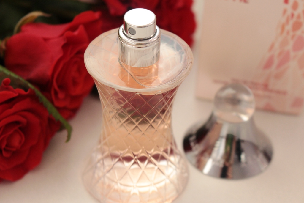Armand-Basi-In-Me-Eau-De-Parfum_4